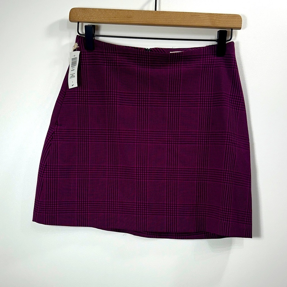 Aritzia Wilfred Renee Glen purple plaid pink mini skirt Y2K size 2. NWT.